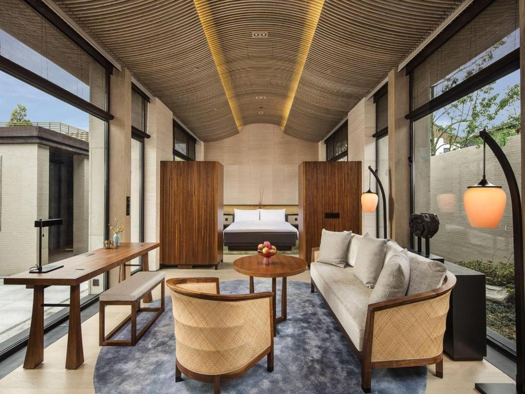 Ahn Luh Zhu Jia Jiao Hotel Shanghai Exterior photo